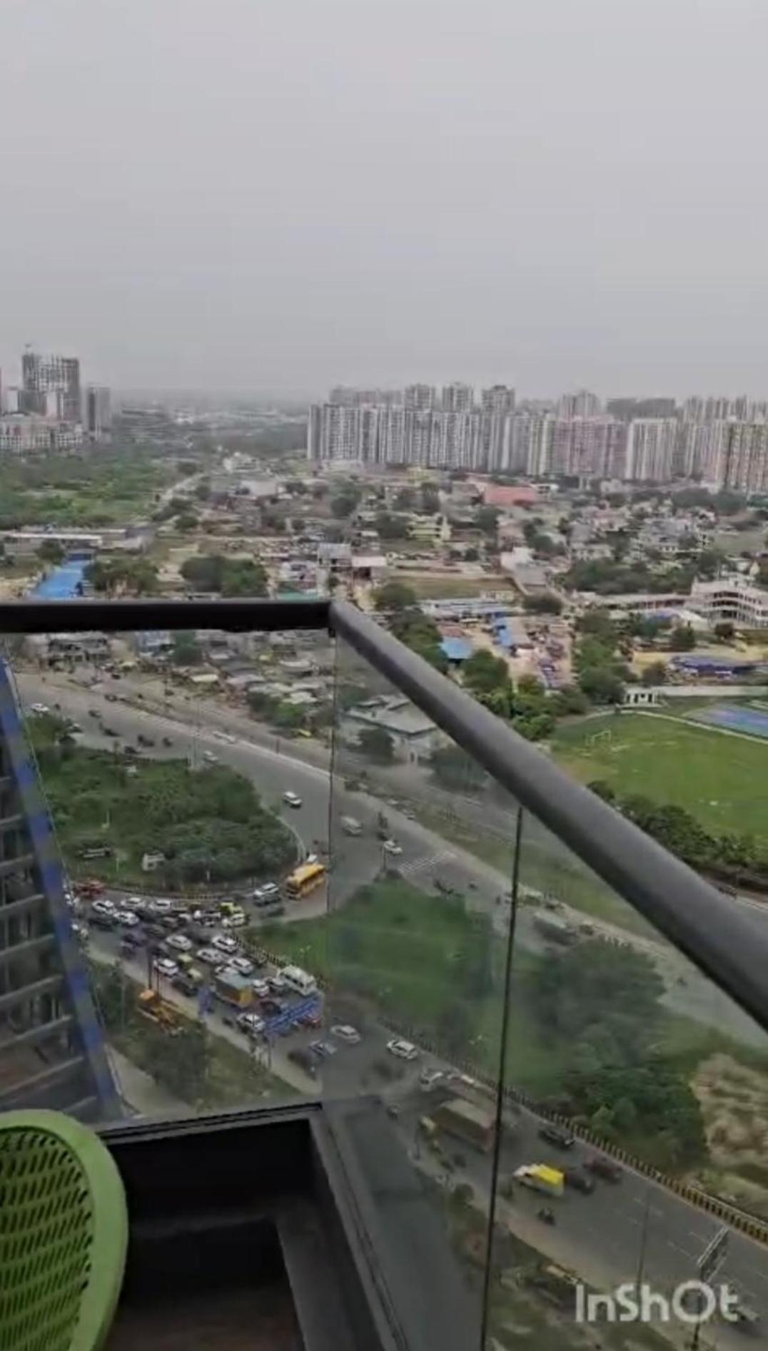 Urban Abodes Aparthotel Ghaziabad Exteriör bild